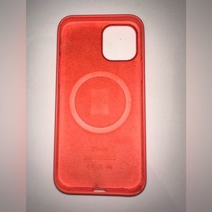 iPhone 12 Apple MagSafe Case in Salmon